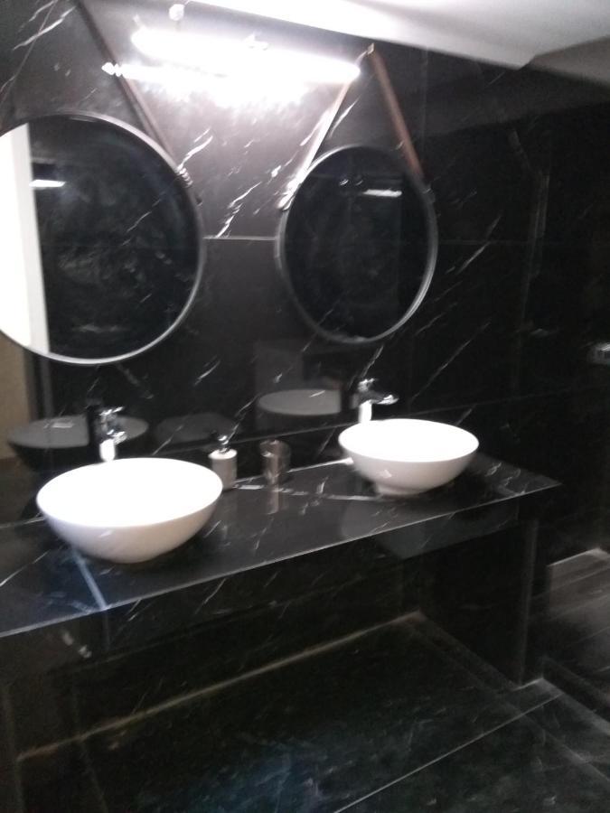 Nafpaktos Beach Luxury Suites Bagian luar foto